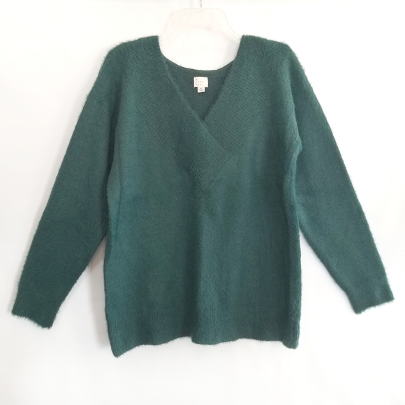 a new day Sweaters - A New Day Fuzzy Green V-neck Sweater XL